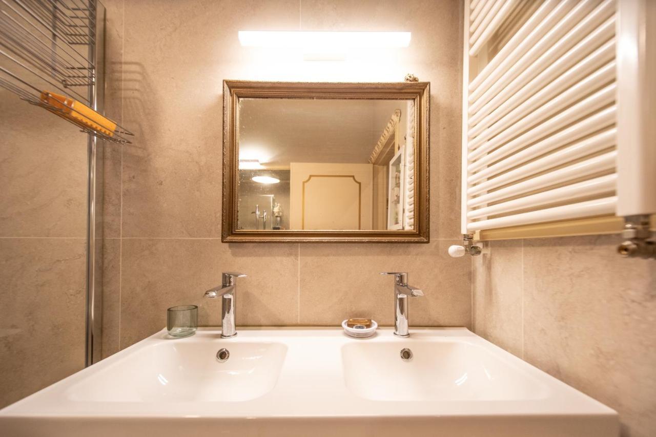 דירות לוקה Residenza Al Pavone Luxury With Terrace מראה חיצוני תמונה